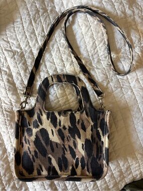 Vince Camuto Oriel Leopard Print Crossbody Bag